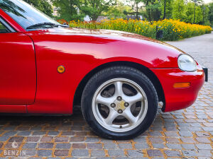 Mazda MX-5 NB - 1999