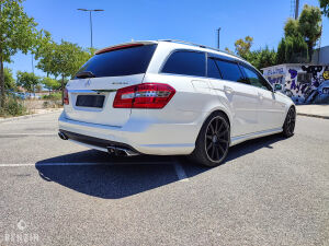 Mercedes-Benz E63 AMG Performance Package - 2012