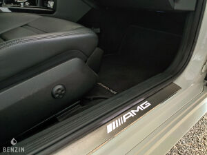 Mercedes-Benz E63 AMG Performance Package - 2012