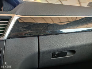 Mercedes-Benz E63 AMG Performance Package - 2012