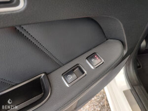 Mercedes-Benz E63 AMG Performance Package - 2012