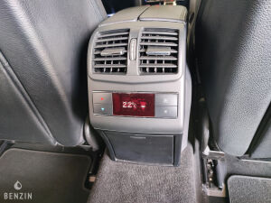 Mercedes-Benz E63 AMG Performance Package - 2012