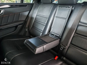 Mercedes-Benz E63 AMG Performance Package - 2012