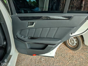 Mercedes-Benz E63 AMG Performance Package - 2012