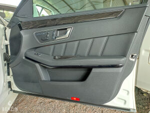 Mercedes-Benz E63 AMG Performance Package - 2012