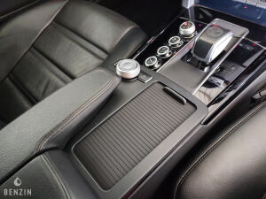 Mercedes-Benz E63 AMG Performance Package - 2012