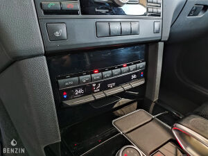 Mercedes-Benz E63 AMG Performance Package - 2012