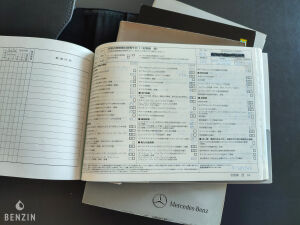 Mercedes-Benz E63 AMG Performance Package - 2012