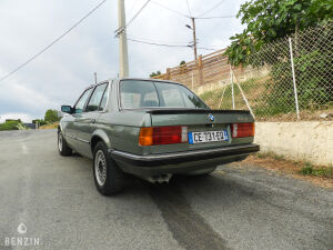 BMW 323i e30 - 1985