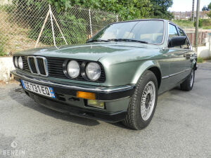 BMW 323i e30 - 1985