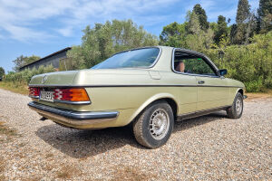 Mercedes-Benz 230C W123 - 1979