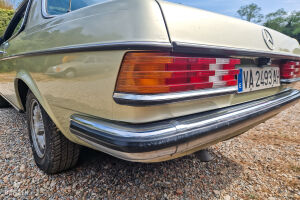 Mercedes-Benz 230C W123 - 1979
