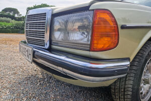 Mercedes-Benz 230C W123 - 1979
