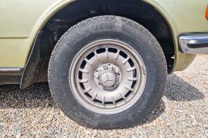 Mercedes-Benz 230C W123 - 1979