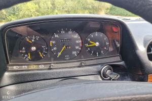 Mercedes-Benz 230C W123 - 1979