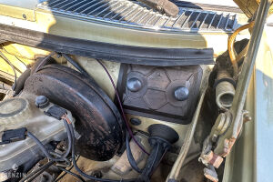 Mercedes-Benz 230C W123 - 1979