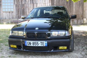 BMW 323ti e36 - 1997