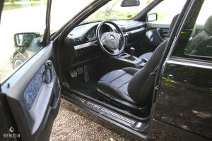 BMW 323ti e36 - 1997