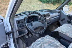 Volkswagen Caravelle T4 - 1991