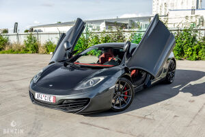 McLaren MP4 12C - 2012