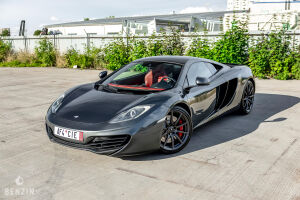 McLaren MP4 12C - 2012