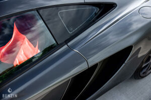 McLaren MP4 12C - 2012