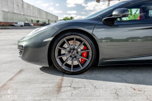 McLaren MP4 12C - 2012