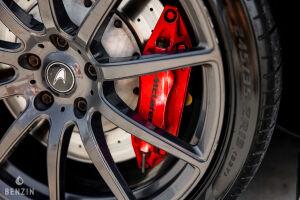 McLaren MP4 12C - 2012