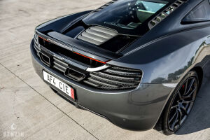 McLaren MP4 12C - 2012