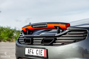 McLaren MP4 12C - 2012