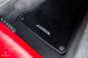 McLaren MP4 12C - 2012