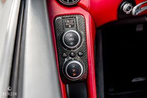 McLaren MP4 12C - 2012