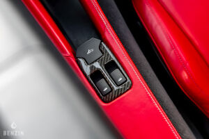 McLaren MP4 12C - 2012