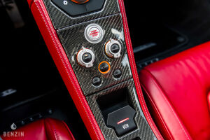 McLaren MP4 12C - 2012