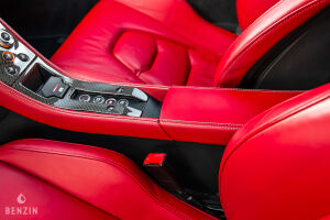 McLaren MP4 12C - 2012