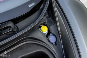 McLaren MP4 12C - 2012