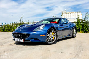 Ferrari California - 2010