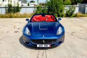Ferrari California - 2010