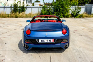 Ferrari California - 2010