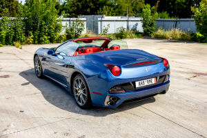Ferrari California - 2010
