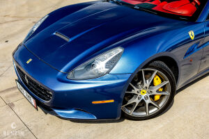 Ferrari California - 2010