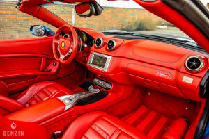 Ferrari California - 2010