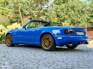 Mazda MX-5 NA - 1990