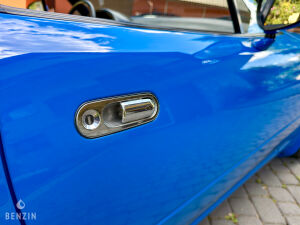 Mazda MX-5 NA - 1990