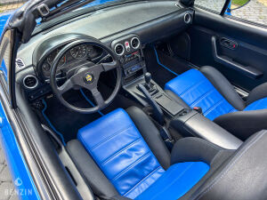 Mazda MX-5 NA - 1990