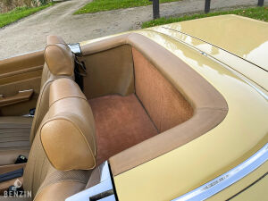 Mercedes-Benz 450 SL R107 - 1973