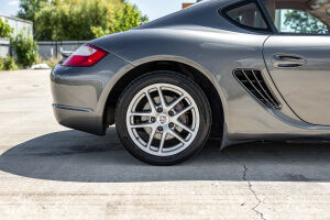 Porsche Cayman - 2008