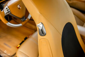 Porsche Cayman - 2008