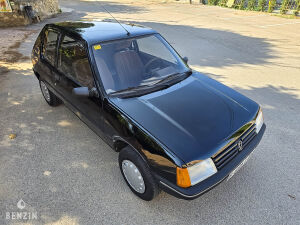 Peugeot 205 XR - 1988
