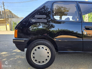 Peugeot 205 XR - 1988